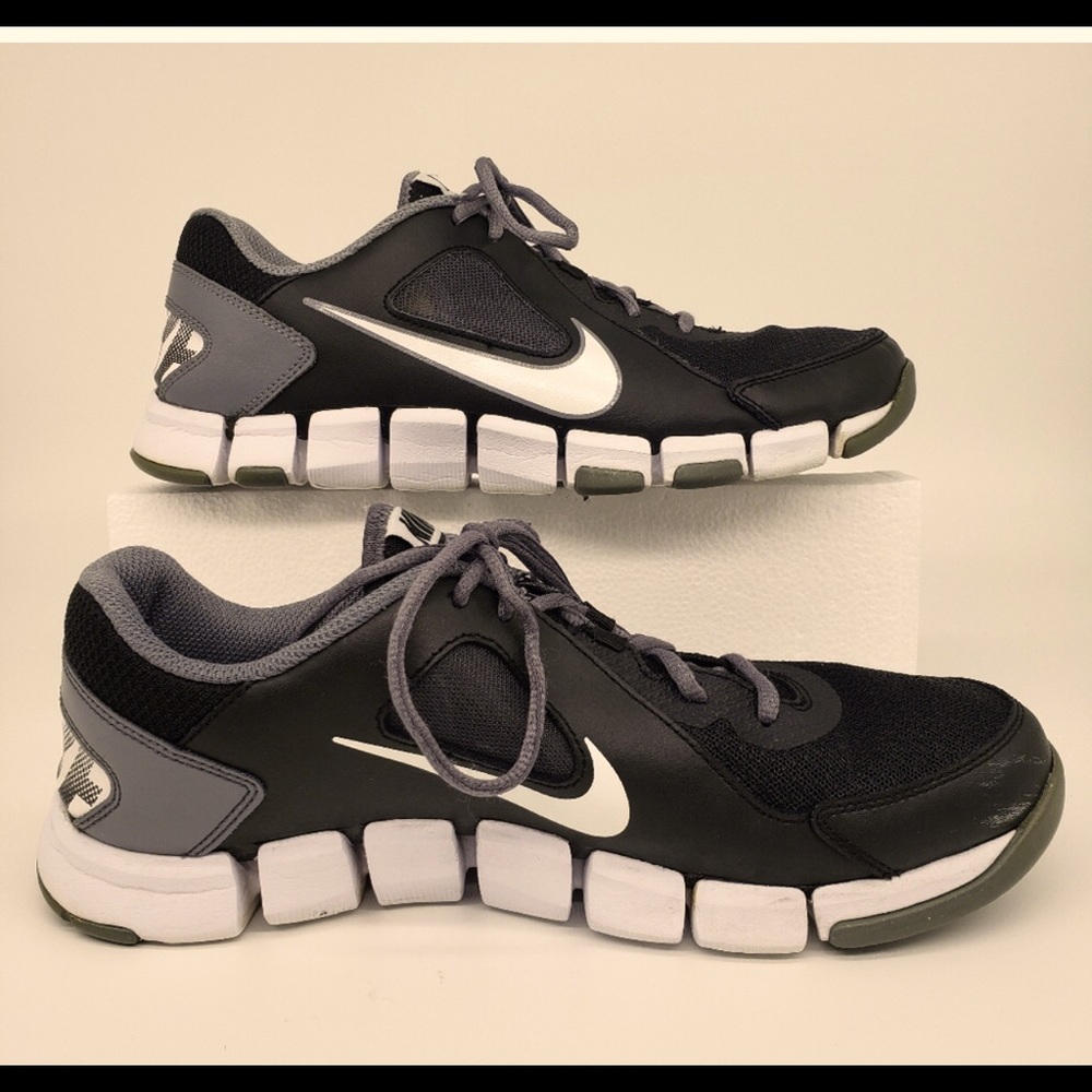 Men’s nikes